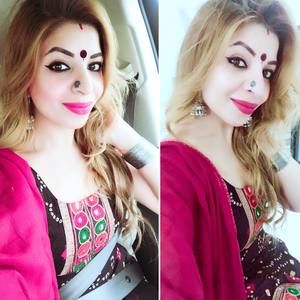 Meet your Posher, Anjali